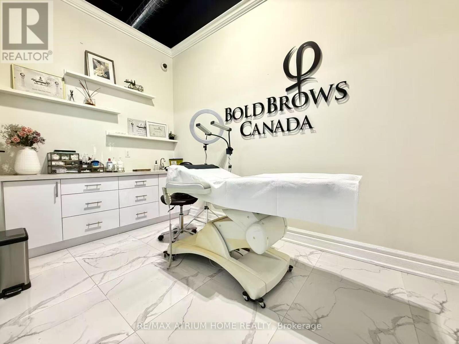 Photo 8 of 28 8130 Birchmount Road, Markham ON