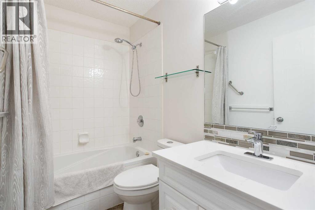 Single Family House for Sale in  Covewood Green NE Coventry Hills Calgary 