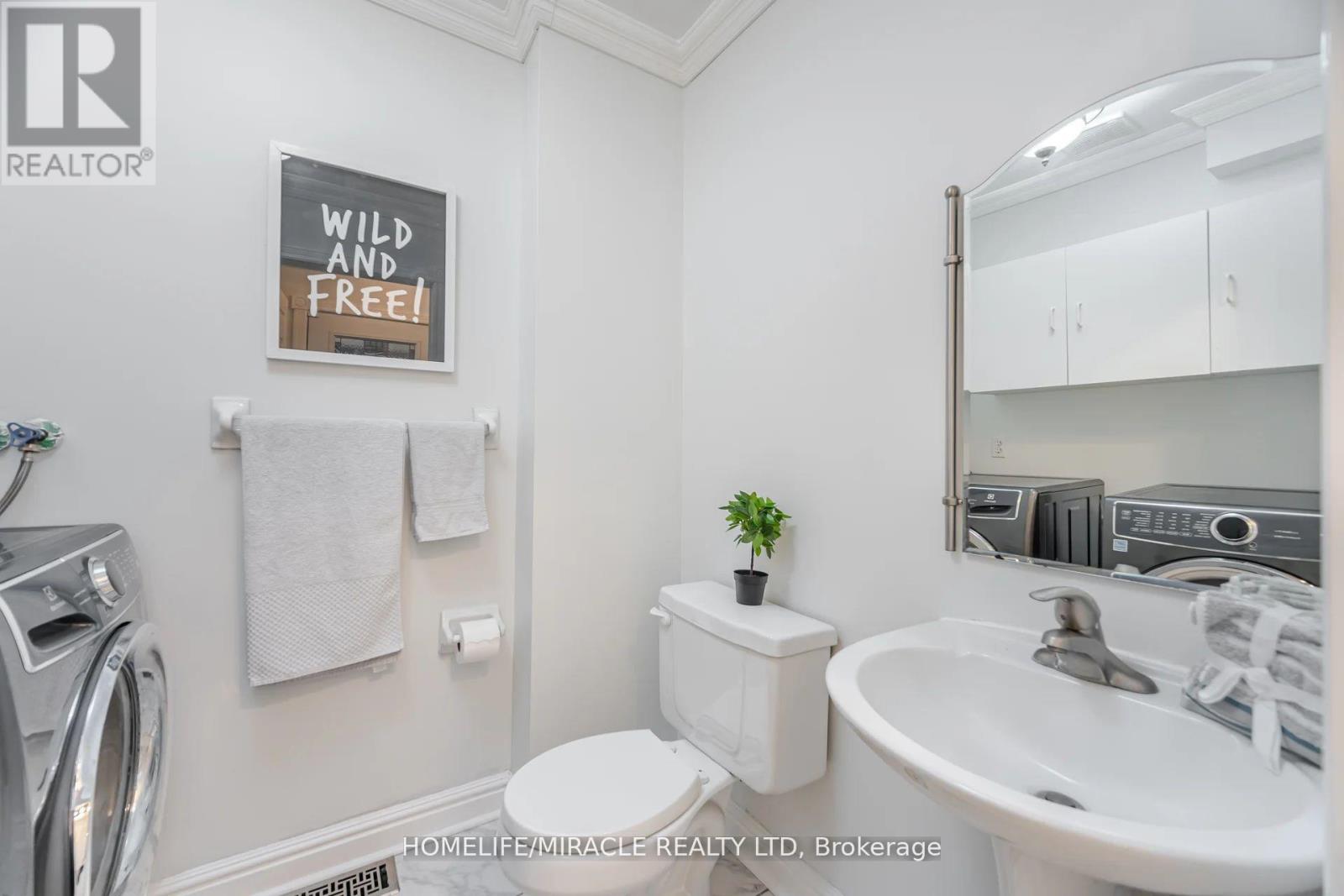 Photo 20 of 5339 Bullrush Drive, Mississauga ON