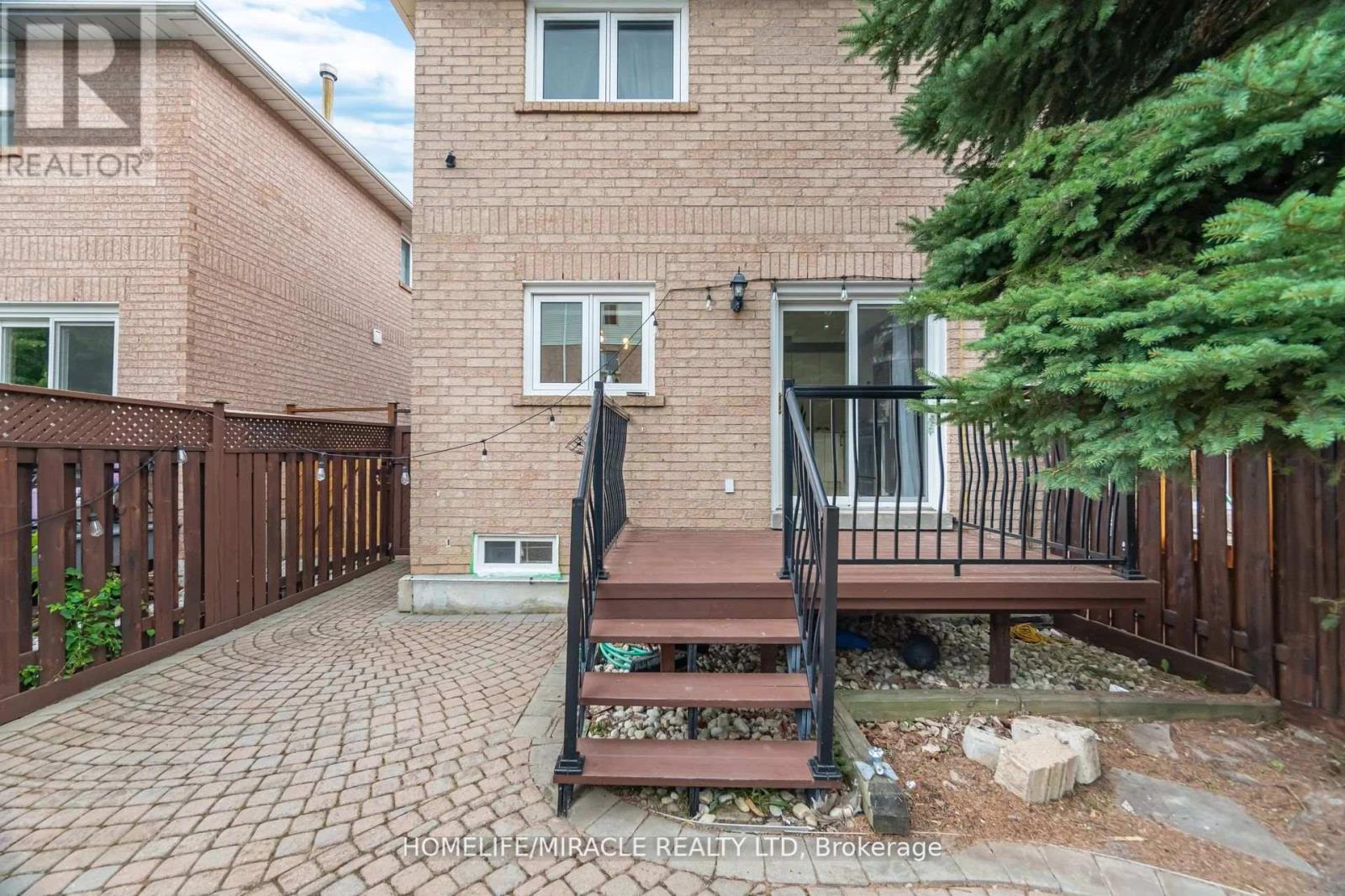 Photo 43 of 5339 Bullrush Drive, Mississauga ON