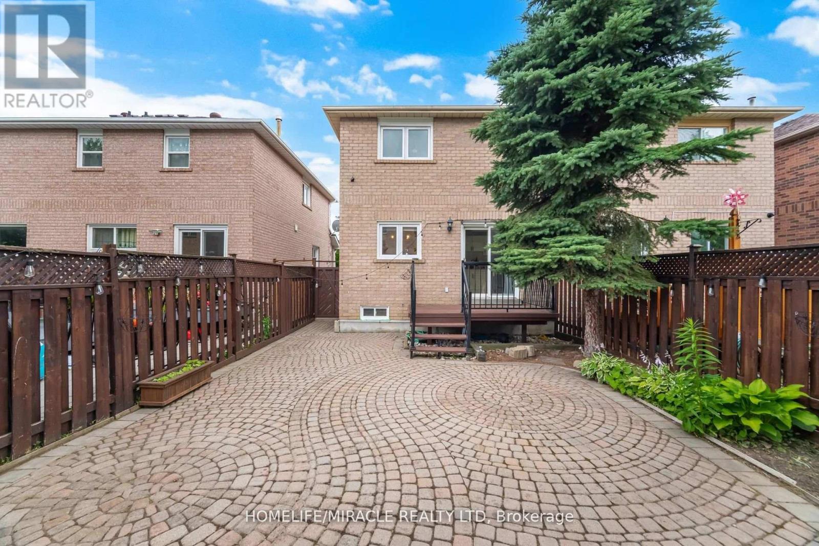 Photo 46 of 5339 Bullrush Drive, Mississauga ON