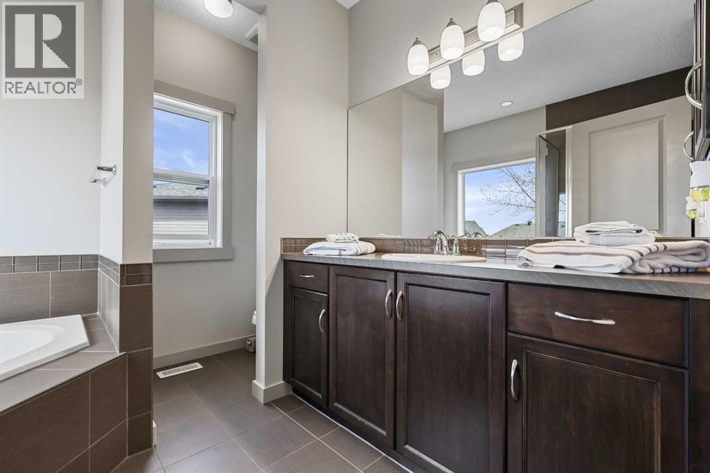 Photo 25 of 20 Walden View Se, Calgary AB