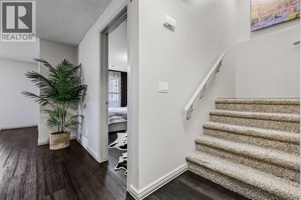 Photo 32 of 20 Walden View Se, Calgary AB