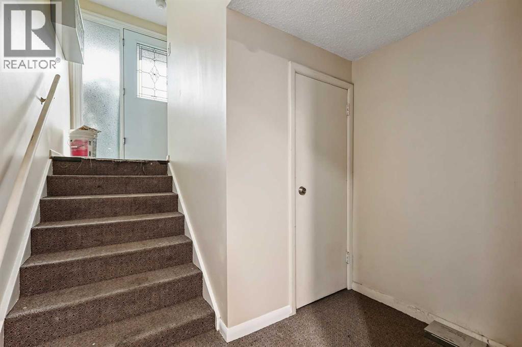 Photo 18 of 2 2311 17 A Street Sw, Calgary AB