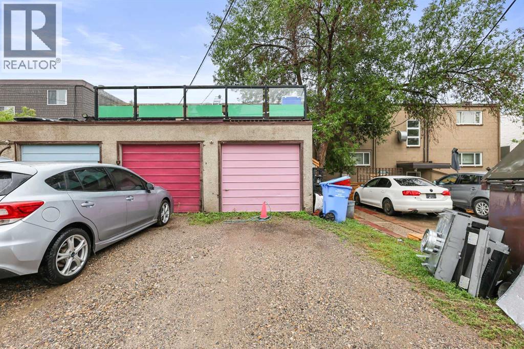Photo 20 of 2 2311 17 A Street Sw, Calgary AB