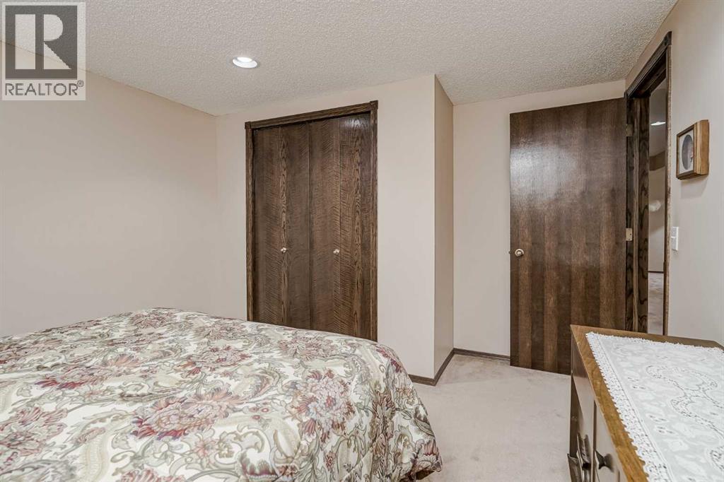 Single Family House Bungalow for Sale in  Evergreen Street SW Evergreen Calgary 