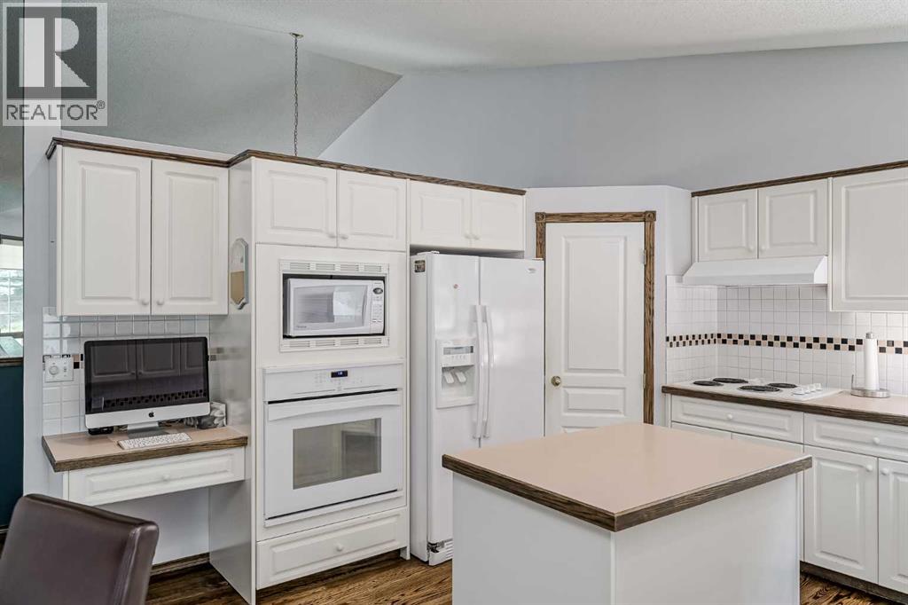 Single Family House Bungalow for Sale in  Evergreen Street SW Evergreen Calgary 