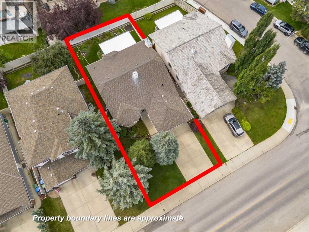 Single Family House Bungalow for Sale in  Evergreen Street SW Evergreen Calgary 