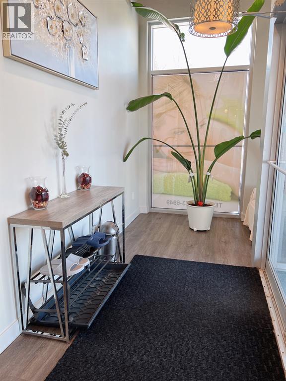 Photo 3 of 313 16 Avenue Nw, Calgary AB