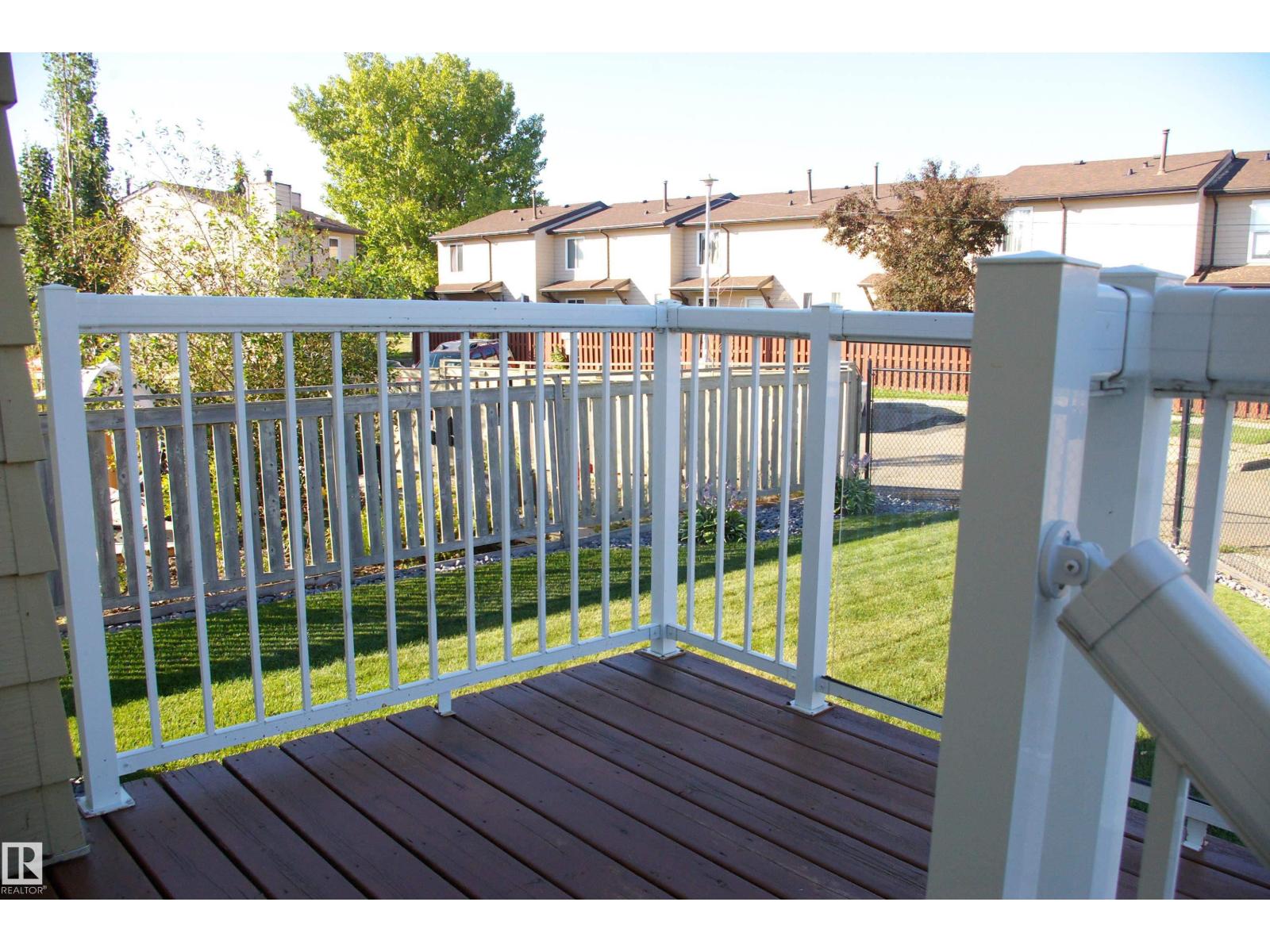 Photo 22 of 168 Warwick Rd Nw, Edmonton AB