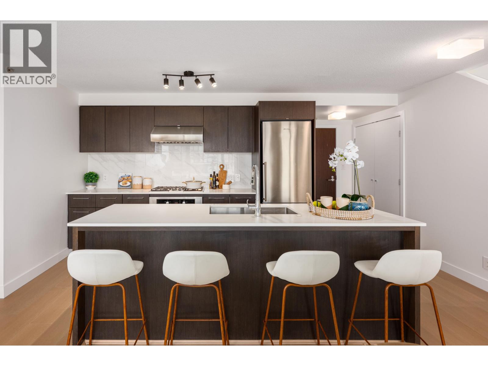 Photo 11 of 1803 7988 Ackroyd Road, Richmond BC