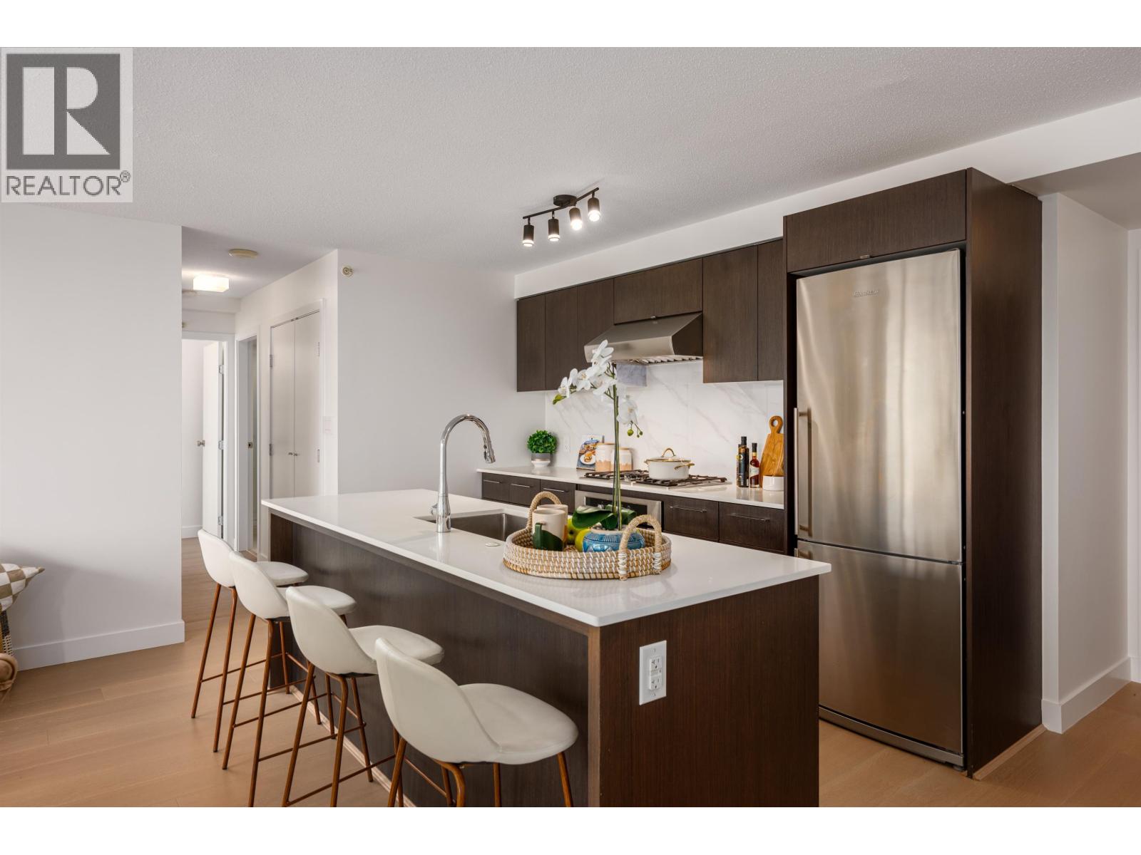 Photo 10 of 1803 7988 Ackroyd Road, Richmond BC