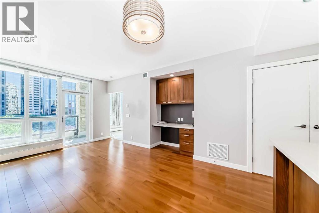 Photo 13 of 521 222 Riverfront Avenue Sw, Calgary AB