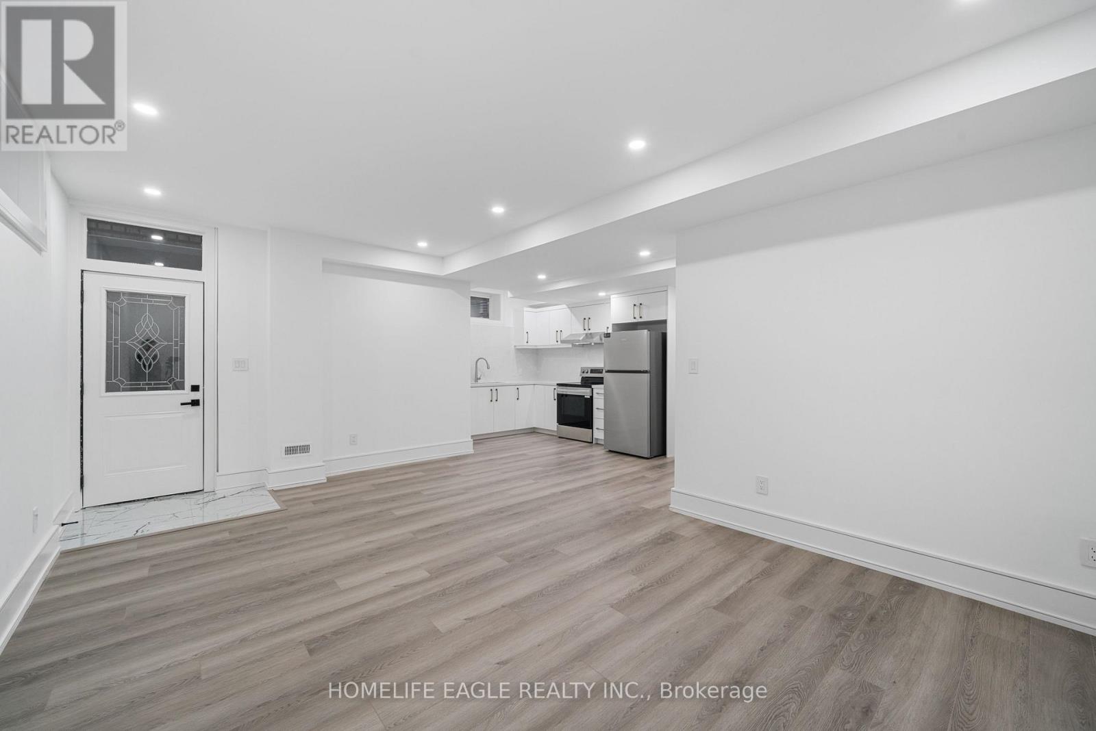 Photo 31 of 11 Glen Muir Drive, Toronto ON
