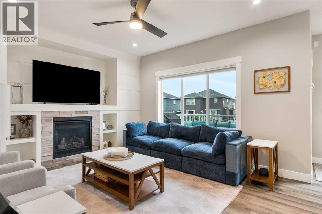 Photo 18 of 1400 Price Close, Carstairs AB