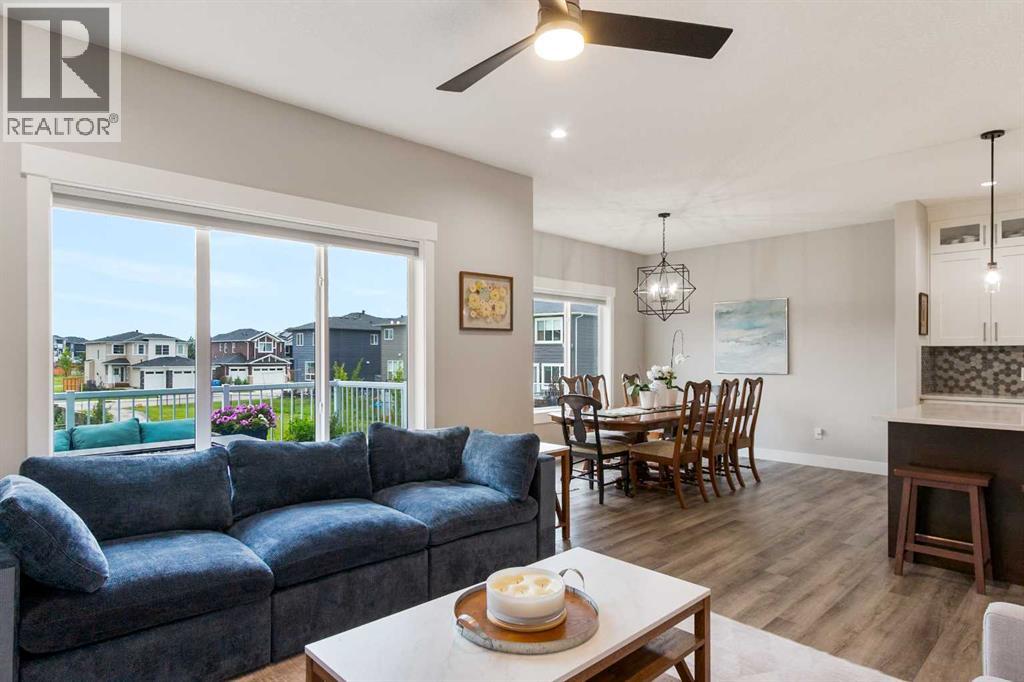 Photo 20 of 1400 Price Close, Carstairs AB