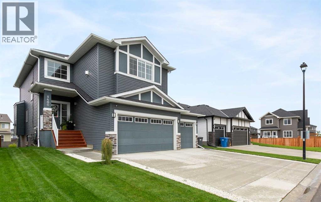 Photo 35 of 1400 Price Close, Carstairs AB