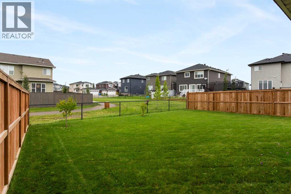 Photo 43 of 1400 Price Close, Carstairs AB
