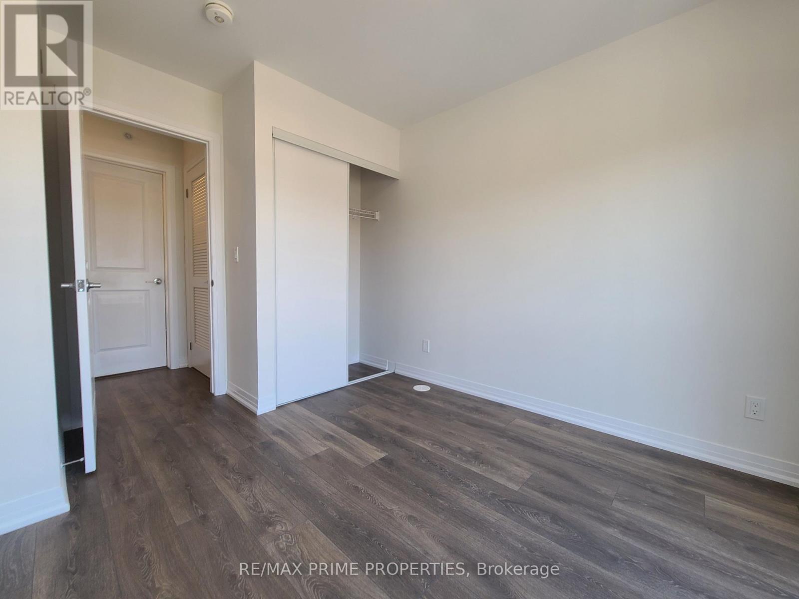 Photo 11 of 1315 2635 William Jackson Drive, Pickering ON