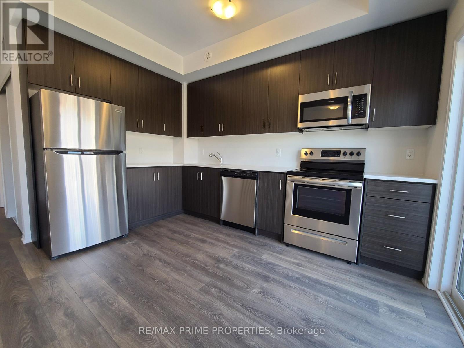 Photo 7 of 1315 2635 William Jackson Drive, Pickering ON