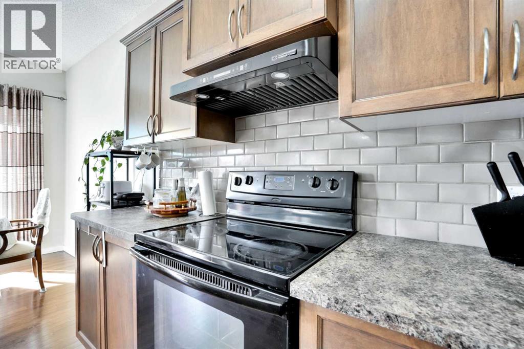 Photo 8 of 100 Cranberry Circle Se, Calgary AB