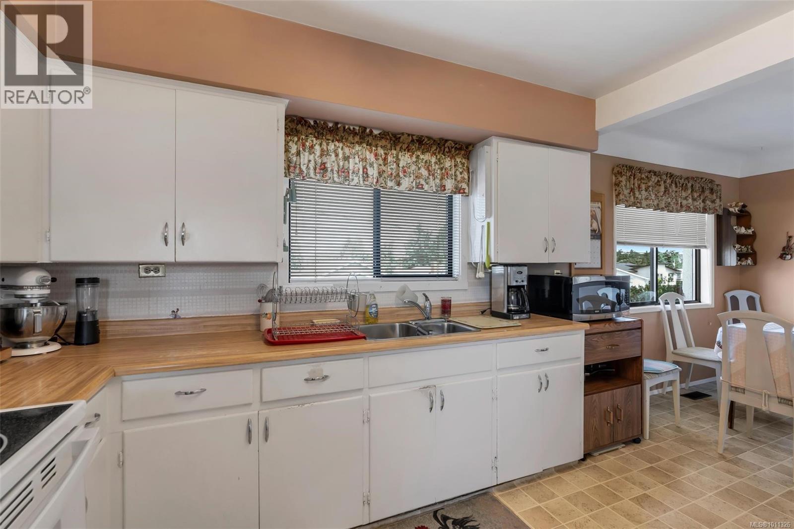  3245 Albion Road, Saanich