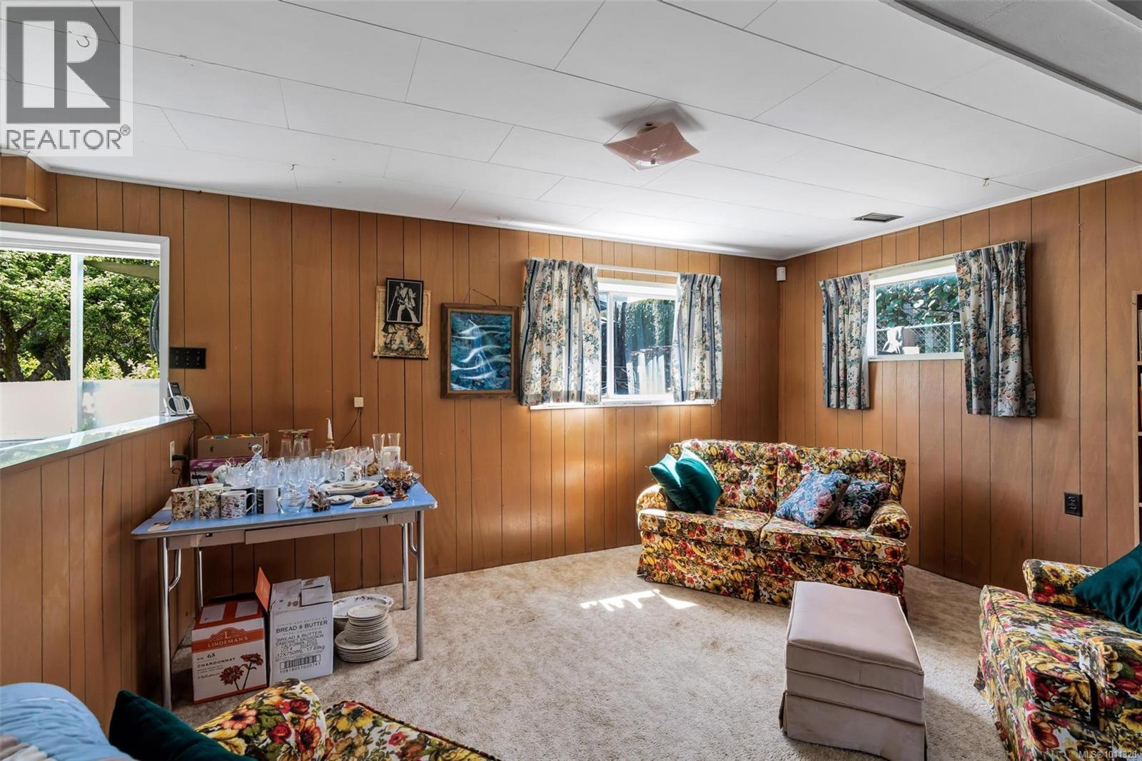  3245 Albion Road, Saanich