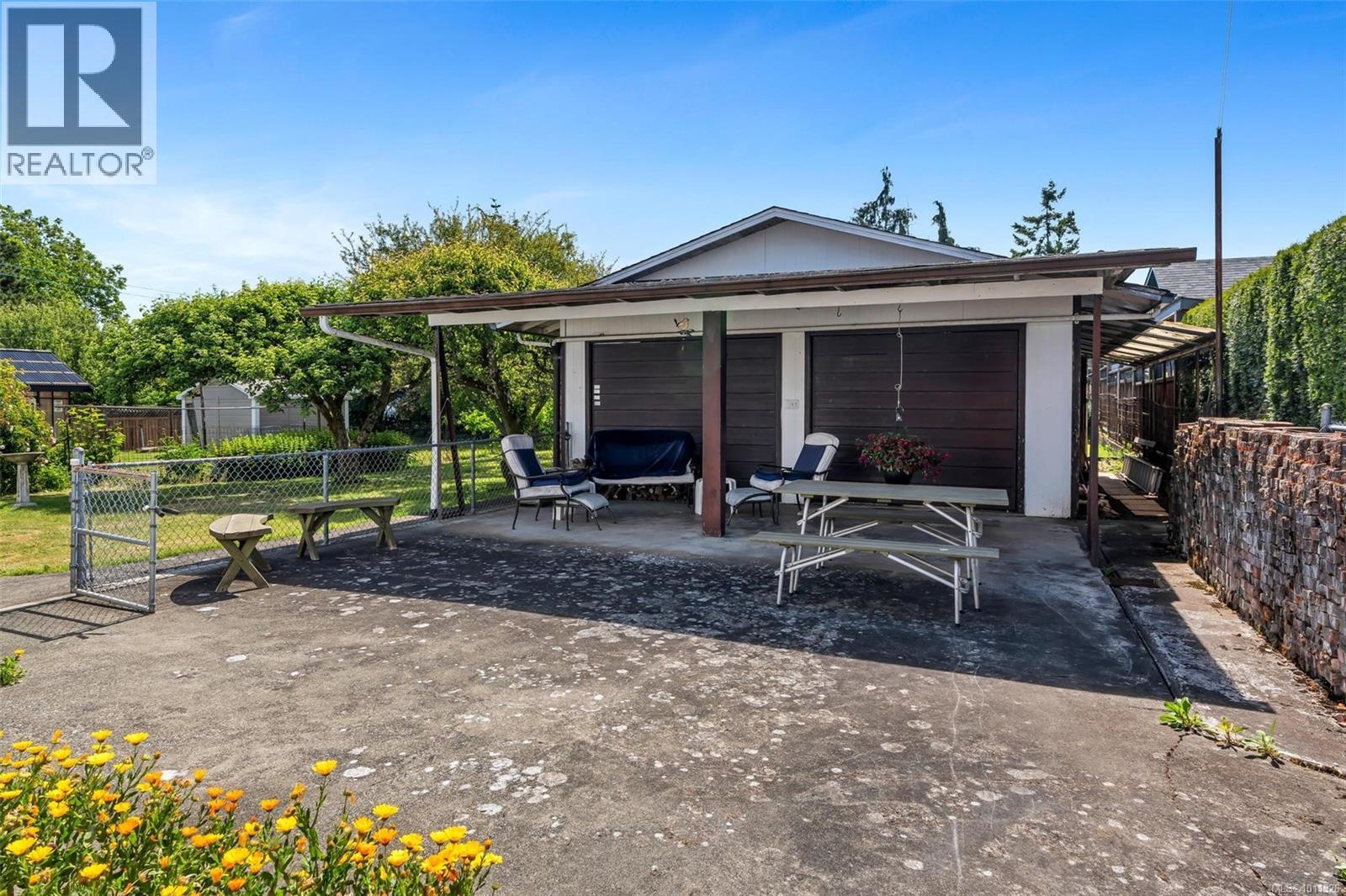  3245 Albion Road, Saanich