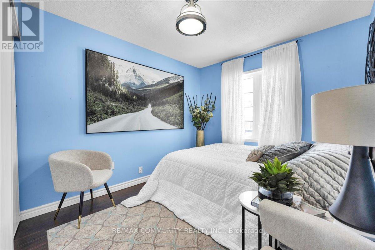Photo 32 of 106 Barnham Street, Ajax ON