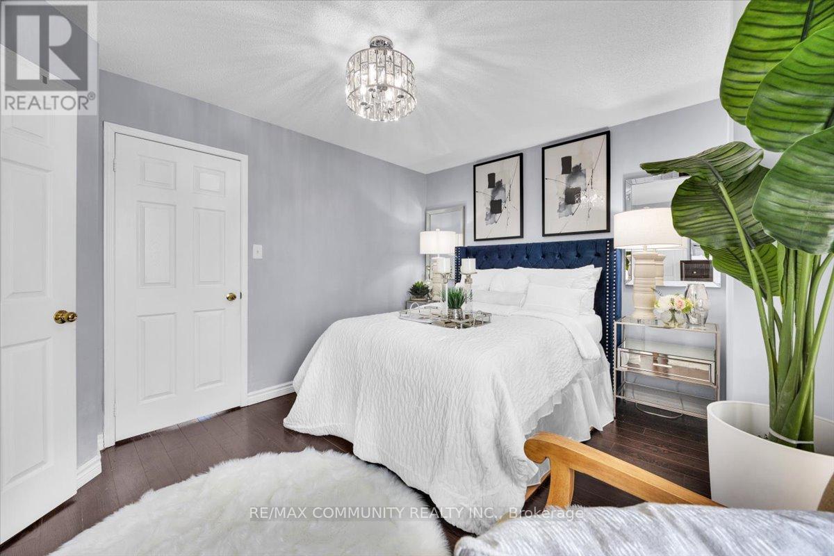 Photo 38 of 106 Barnham Street, Ajax ON