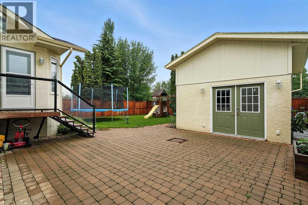 Photo 29 of 145 Castle Crescent, Red Deer AB