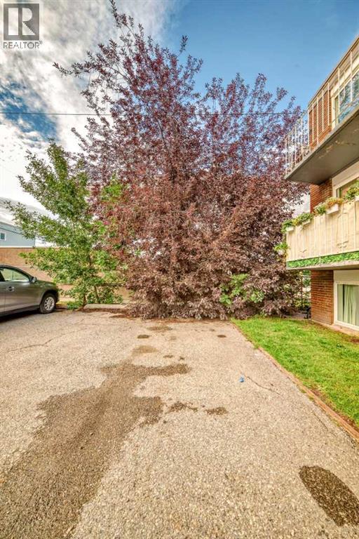 Photo 35 of 1 3511 15 Street Sw, Calgary AB
