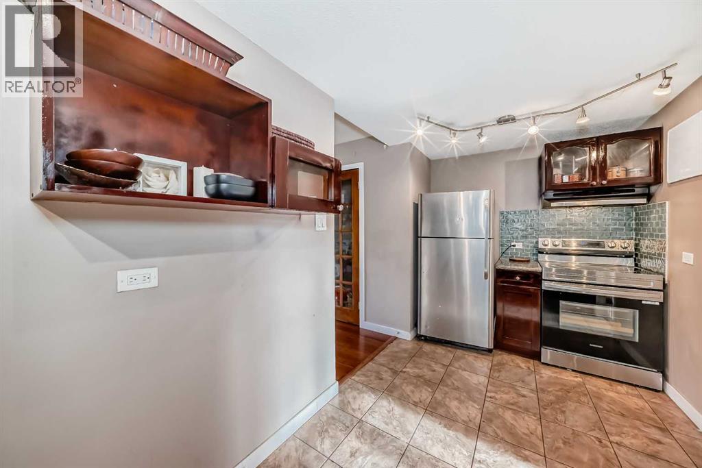 Photo 15 of 1 3511 15 Street Sw, Calgary AB