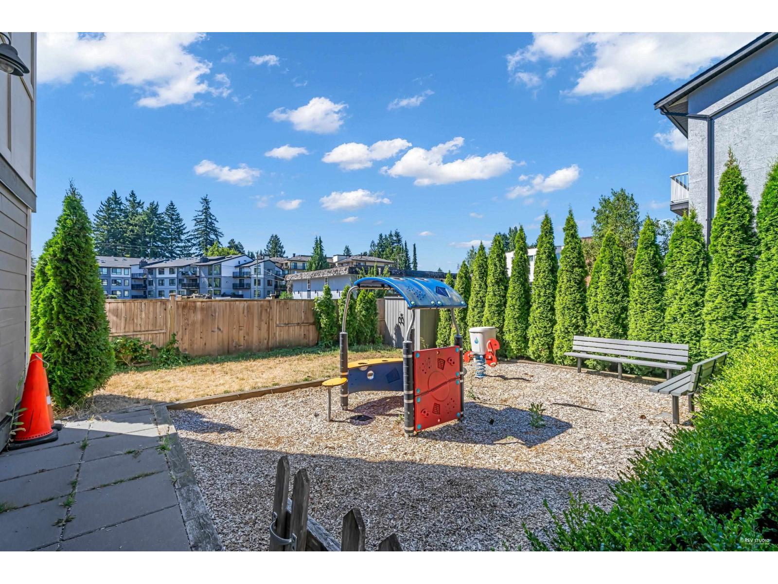 Photo 1 of 2 32138 George Ferguson Way, Abbotsford BC