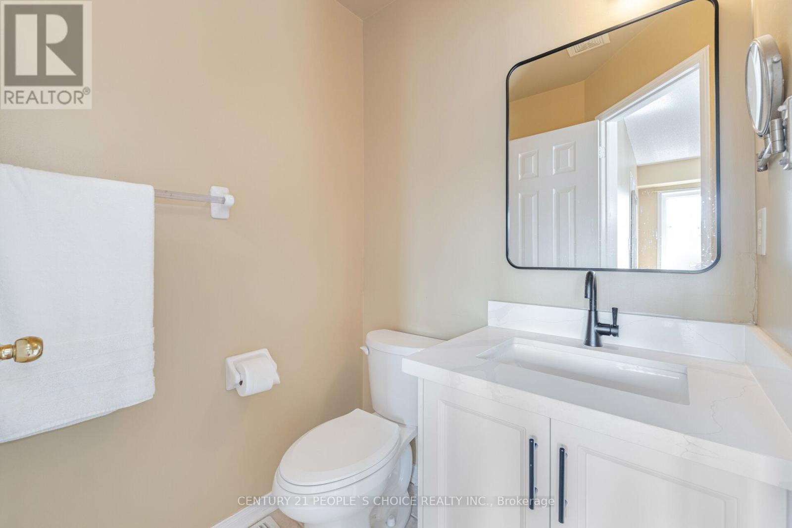 Photo 27 of 7090 Fairmeadow Crescent, Mississauga ON
