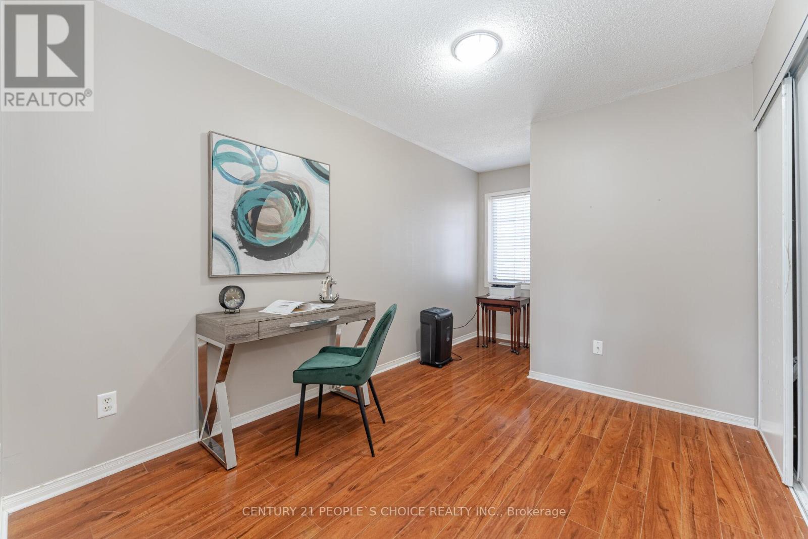 Photo 32 of 7090 Fairmeadow Crescent, Mississauga ON