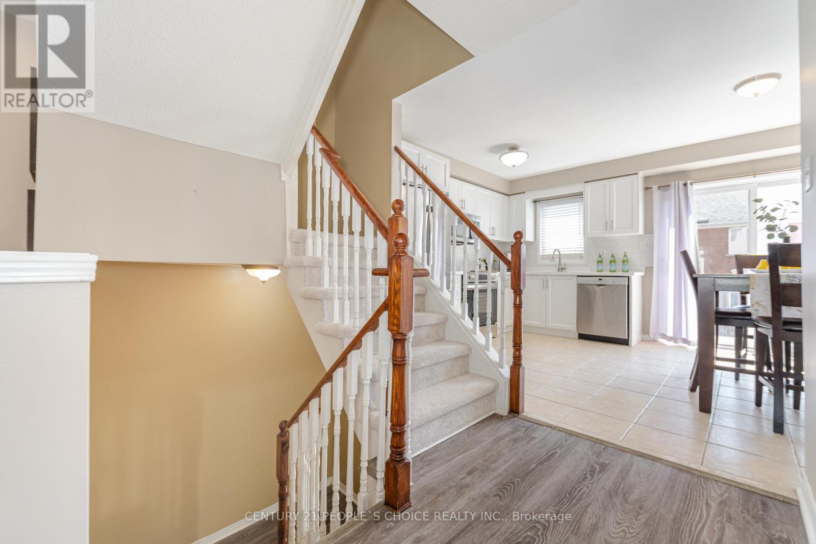 Photo 35 of 7090 Fairmeadow Crescent, Mississauga ON