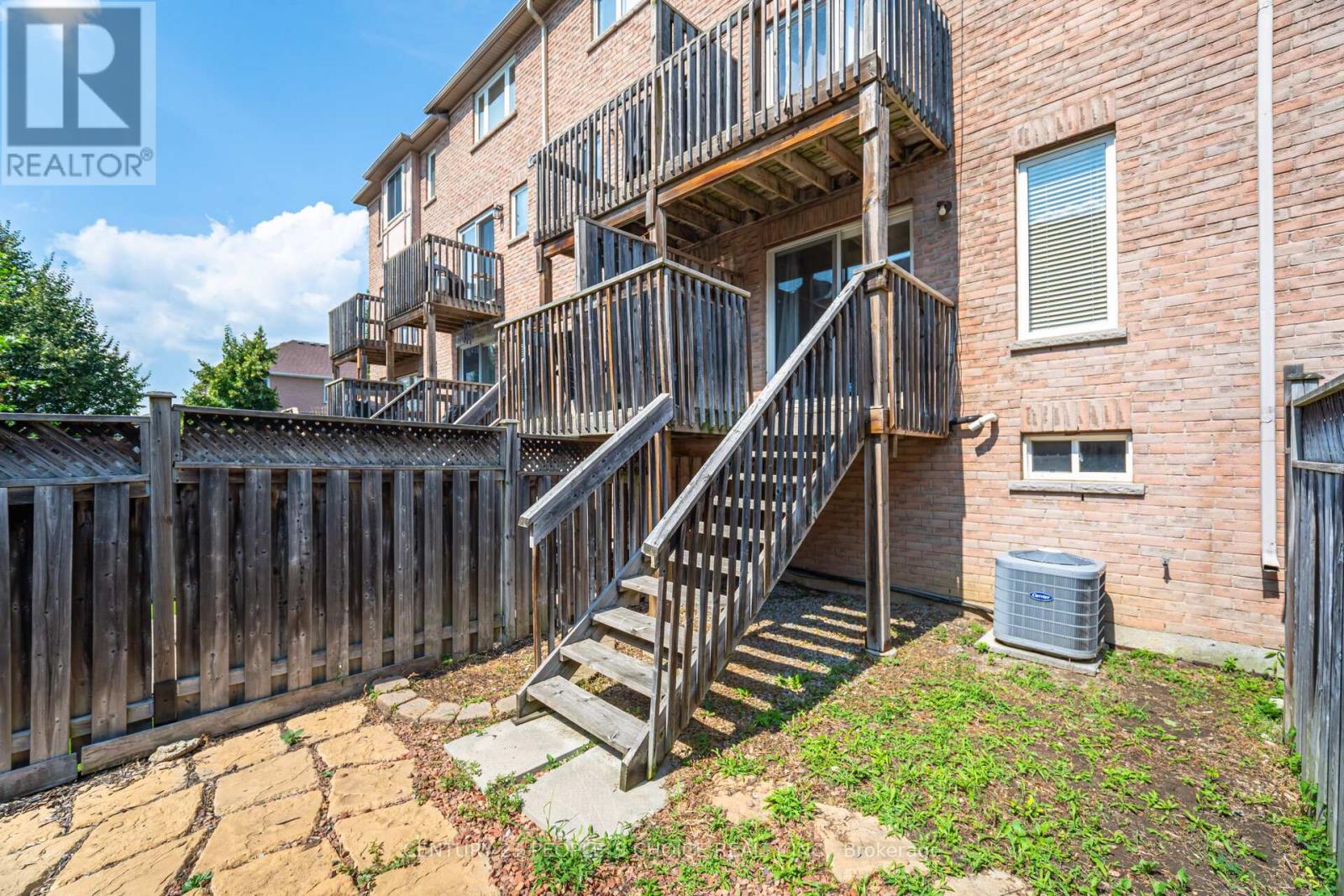 Photo 42 of 7090 Fairmeadow Crescent, Mississauga ON