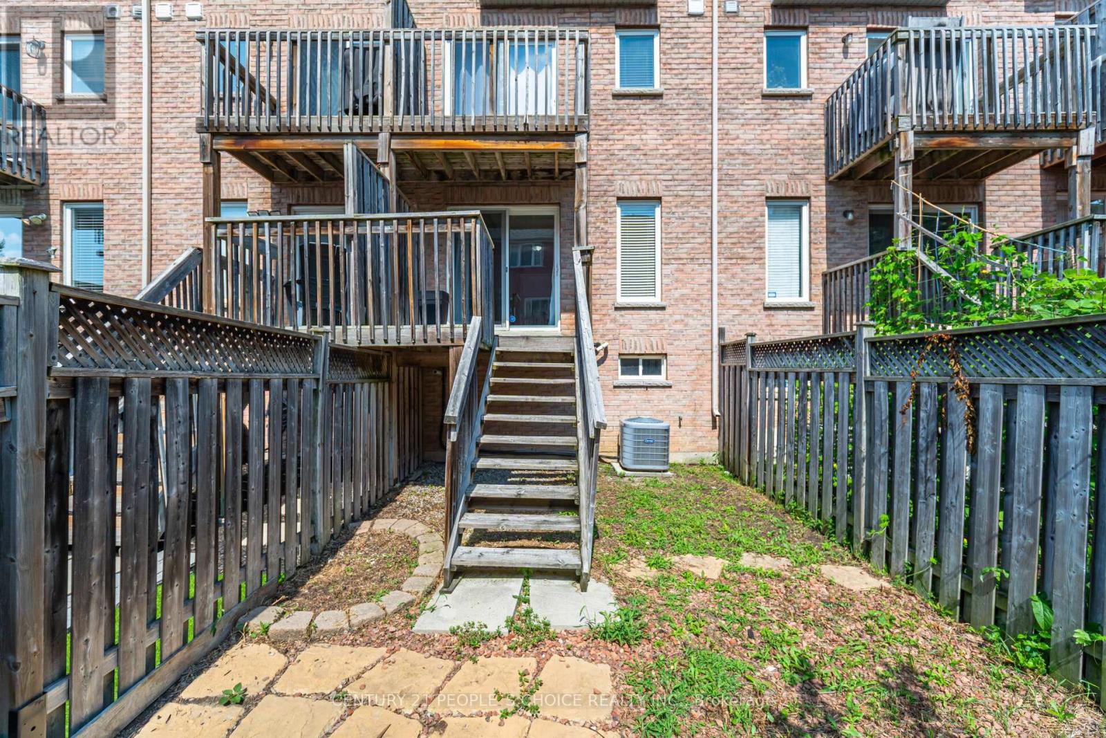 Photo 44 of 7090 Fairmeadow Crescent, Mississauga ON