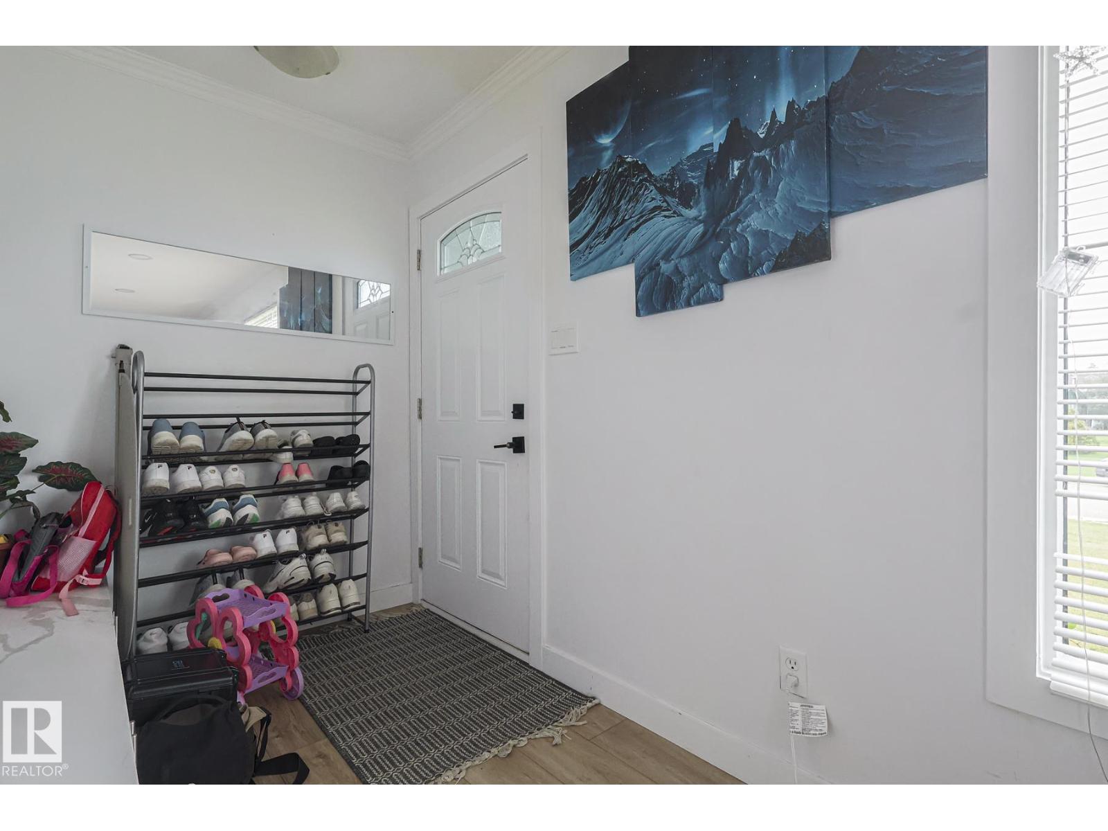 Photo 23 of 6224 136 Av Nw, Edmonton AB