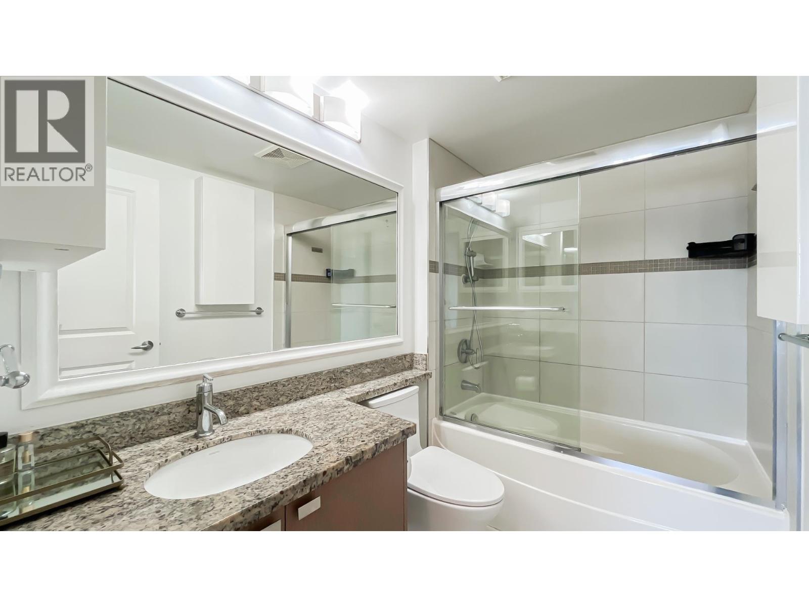 Photo 13 of 1803 888 Carnarvon Street, New Westminster BC
