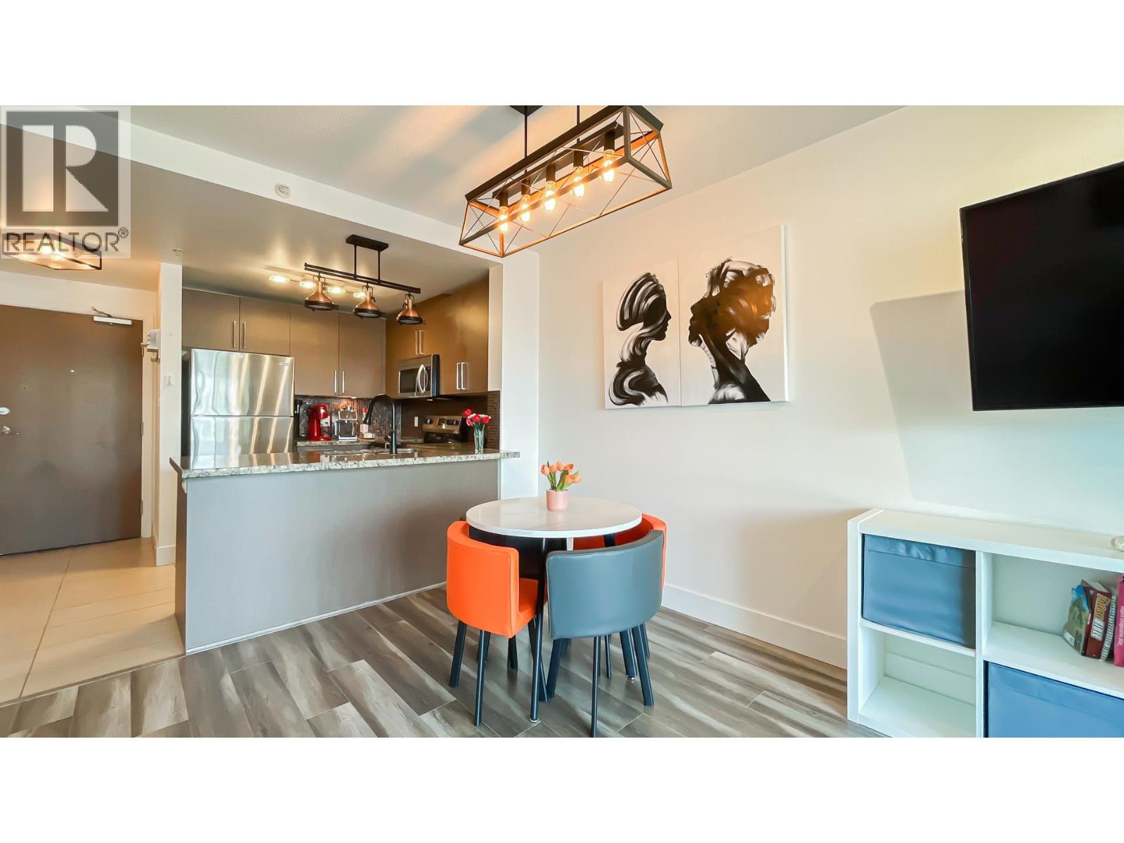 Photo 1 of 1803 888 Carnarvon Street, New Westminster BC