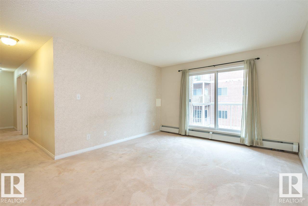 Photo 12 of 329 4210 139 Av Nw, Edmonton AB