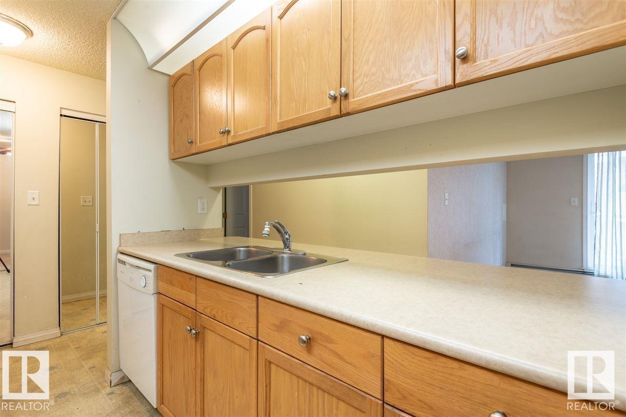 Photo 9 of 329 4210 139 Av Nw, Edmonton AB