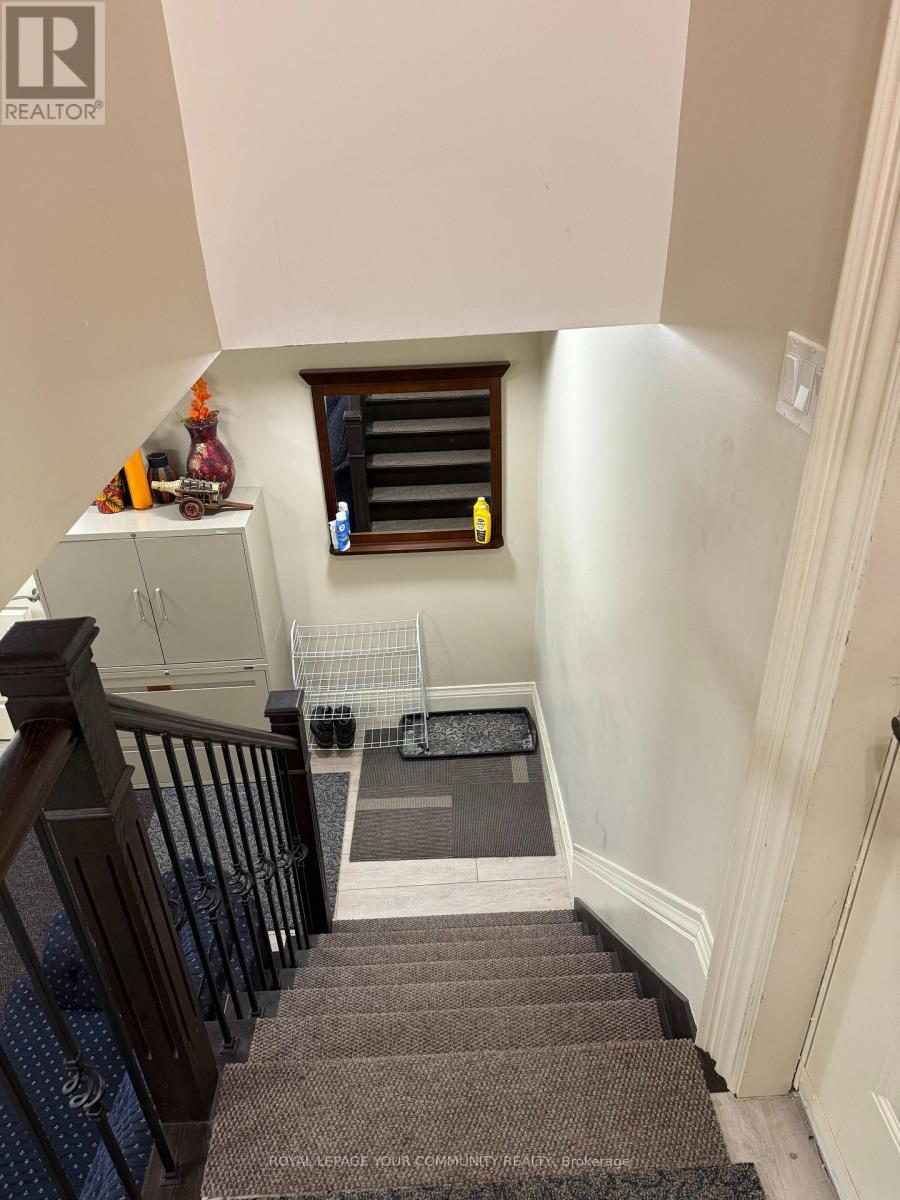 Photo 8 of Lower Unit 251 Floyd Avenue, Toronto ON