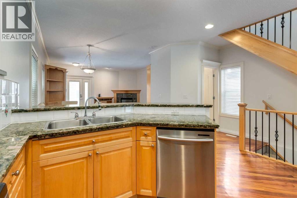 Single Family House for Sale in  Parkdale Boulevard NW West Hillhurst Calgary 