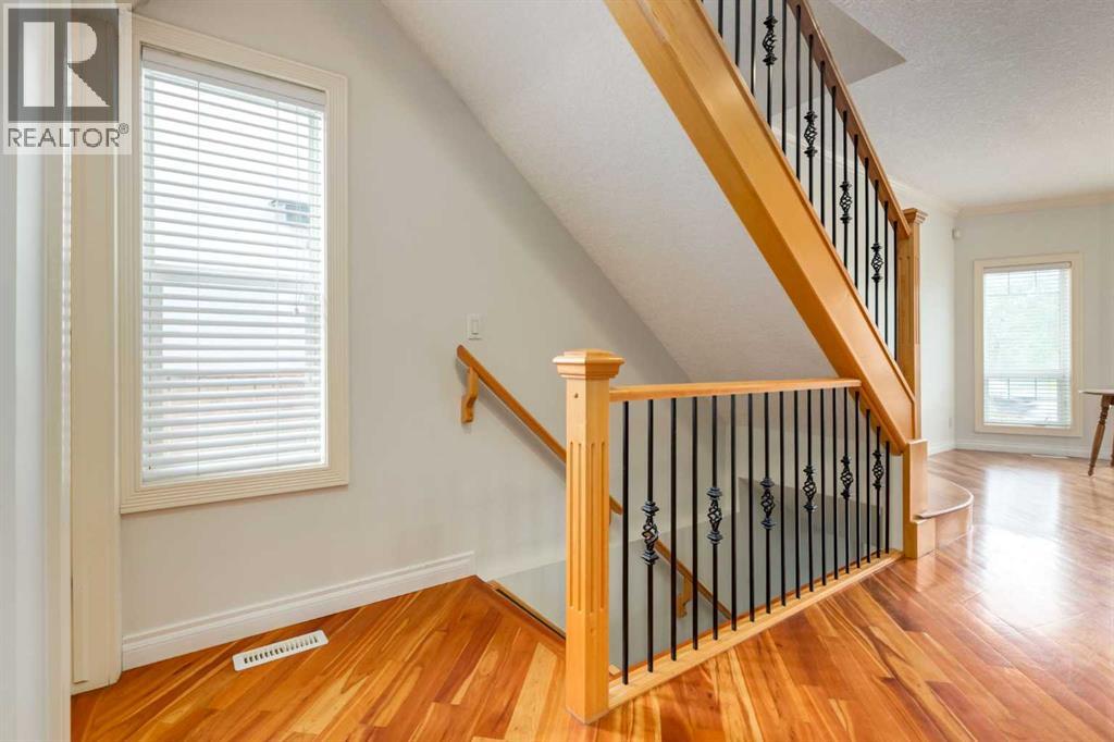 Single Family House for Sale in  Parkdale Boulevard NW West Hillhurst Calgary 