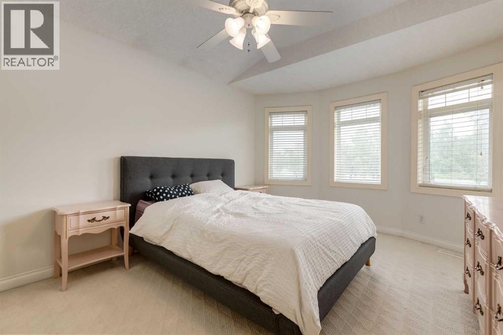 Single Family House for Sale in  Parkdale Boulevard NW West Hillhurst Calgary 