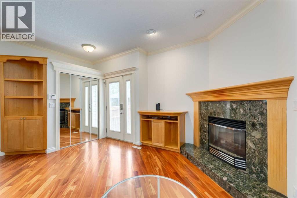 Single Family House for Sale in  Parkdale Boulevard NW West Hillhurst Calgary 