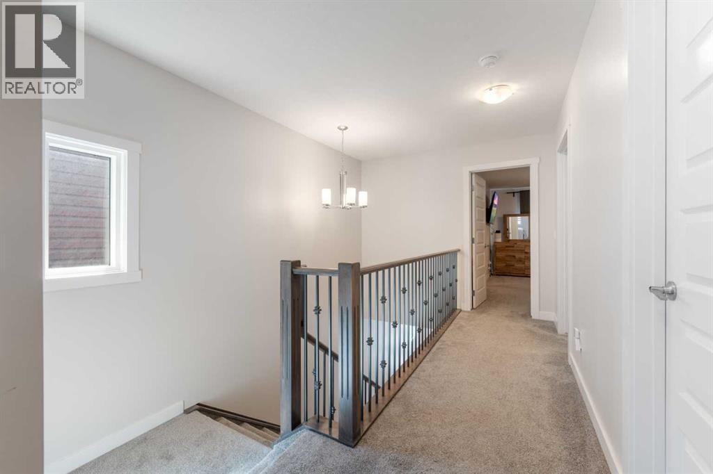 Photo 13 of 28 Sage Hill Crescent Nw, Calgary AB